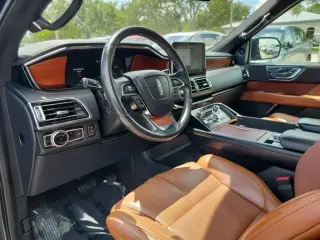 Lincoln Navigator 2020 4x4 Reserve 4dr SUV