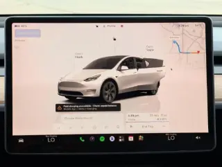 Tesla Model Y 2025 AWD Long Range 4dr Crossover