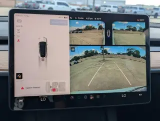Tesla Model Y 2025 AWD Long Range 4dr Crossover