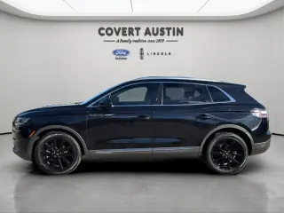 Lincoln Nautilus 2023 AWD Reserve 4dr SUV