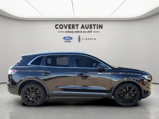 Lincoln Nautilus 2023 AWD Reserve 4dr SUV