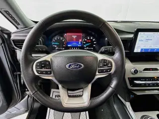 Ford Explorer 2023 AWD XLT SUV de 4 puertas