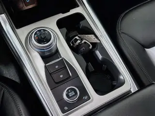Ford Explorer 2023 AWD XLT SUV de 4 puertas