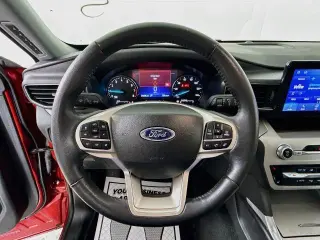 Ford Explorer 2023 AWD XLT SUV de 4 puertas