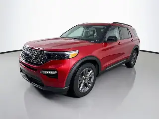Ford Explorer 2023 AWD XLT SUV de 4 puertas