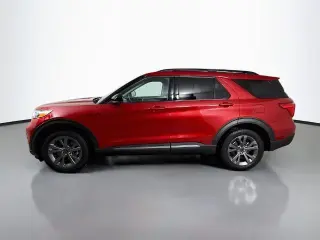 Ford Explorer 2023 AWD XLT SUV de 4 puertas