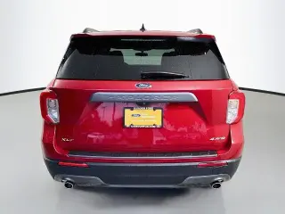 Ford Explorer 2023 AWD XLT SUV de 4 puertas