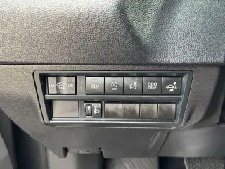 Toyota Tundra 2026 4x4 SR5 4dr Cab Pickup CrewMax