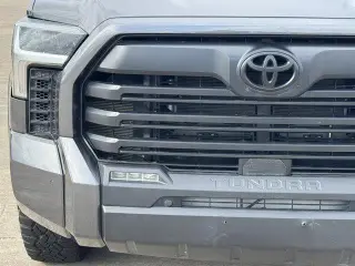 Toyota Tundra 2026 4x4 SR5 4dr Cab Pickup CrewMax