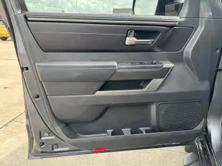 Toyota Tundra 2026 4x4 SR5 4dr Cab Pickup CrewMax