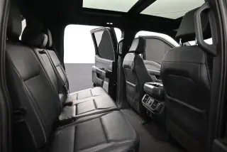 Ford F-150 2023 4x4 Lariat 4dr SuperCrew 5.5 ft. SB