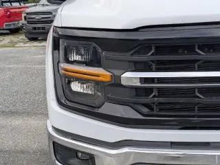 Ford F-150 2025 4x2 XLT 4dr SuperCrew 5.5 ft. SB