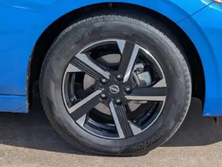 Nissan Sentra 2025 SV 4dr Sedán