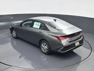 Hyundai ELANTRA 2026 SE 4dr Sedán