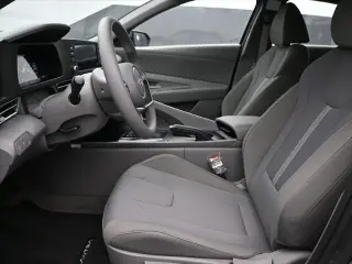Hyundai ELANTRA 2026 SE 4dr Sedán