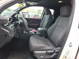 Toyota Tacoma 2025 4x2 SR 2dr XtraCab 6.1 ft
