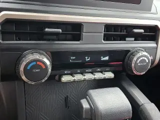 Toyota Tacoma 2025 4x2 SR 2dr XtraCab 6.1 ft