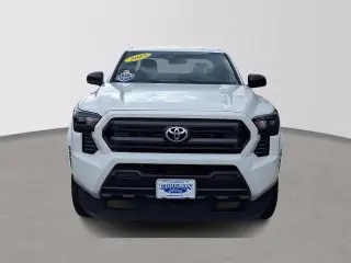 Toyota Tacoma 2025 4x2 SR 2dr XtraCab 6.1 ft