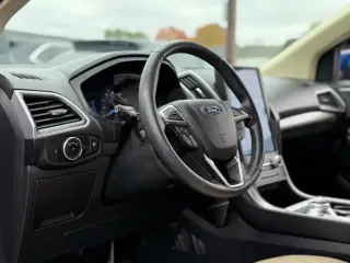 Ford Edge 2023 AWD SEL 4dr Crossover