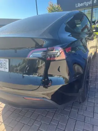 Tesla Model Y 2023 AWD Long Range 4dr Crossover