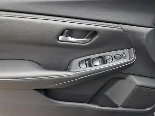 Nissan Sentra 2025 SV 4dr Sedán