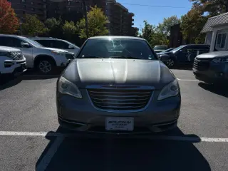 2013 Chrysler 200