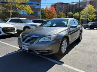2013 Chrysler 200