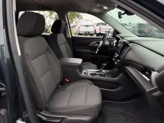 Chevrolet Traverse 2020 4x4 LT Tela 4dr SUV con 1LT