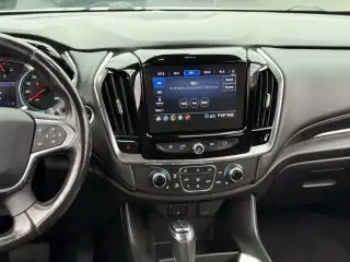 Chevrolet Traverse 2020 4x4 LT Tela 4dr SUV con 1LT