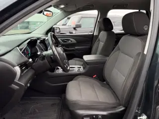 Chevrolet Traverse 2020 4x4 LT Tela 4dr SUV con 1LT