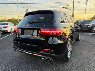 2017 MERCEDES-BENZ GLC