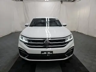 Volkswagen Atlas Cross Sport 2023 AWD V6 SEL Premium R-Line 4Motion 4 puertas SUV
