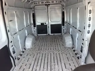 Ram ProMaster 2023 3500 159 WB 3dr Techo Alto Furgón de Carga Extendido
