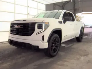 GMC Sierra 1500 2025 4x4 Elevation Estándar 4 puertas Doble Cabina 6,6 pies SB
