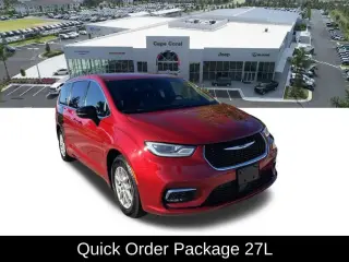 Chrysler Pacifica 2025 Select minivan de 4 puertas