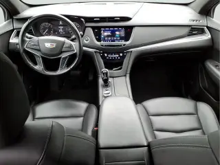 Cadillac XT5 2022 4x4 Luxury SUV 4 puertas