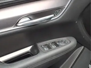Cadillac XT5 2022 4x4 Luxury SUV 4 puertas