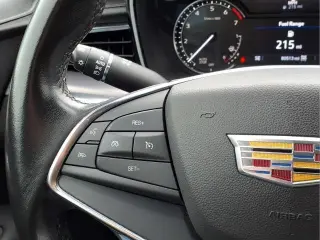 Cadillac XT5 2022 4x4 Luxury SUV 4 puertas