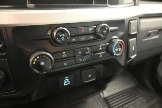 Ford F-250 Super Duty 2025 4x2 XL 4dr SuperCab 8 ft. LB Pickup