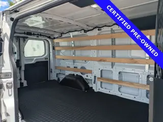 Ford Transit 2025 250 3 puertas LWB Techo Bajo Furgón de Carga