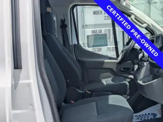 Ford Transit 2025 250 3 puertas LWB Techo Bajo Furgón de Carga