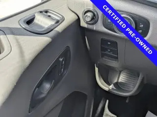 Ford Transit 2025 250 3 puertas LWB Techo Bajo Furgón de Carga