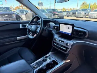 Ford Explorer 2024 AWD XLT 4dr SUV