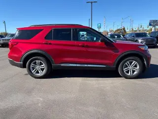 Ford Explorer 2024 AWD XLT 4dr SUV