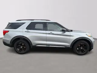 Ford Explorer 2022 AWD XLT 4dr SUV
