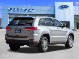 Jeep Grand Cherokee 2018 4x2 Laredo SUV 4 puertas