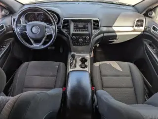 Jeep Grand Cherokee 2018 4x2 Laredo SUV 4 puertas