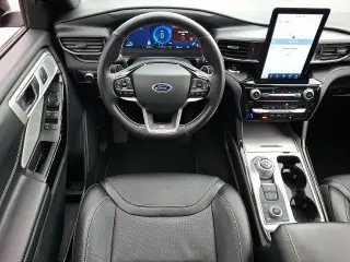 Ford Explorer 2023 AWD ST 4dr SUV