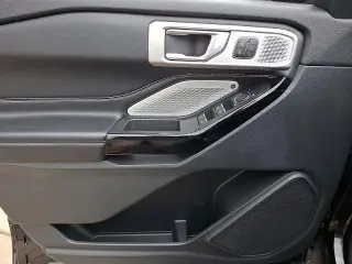 Ford Explorer 2023 AWD ST 4dr SUV
