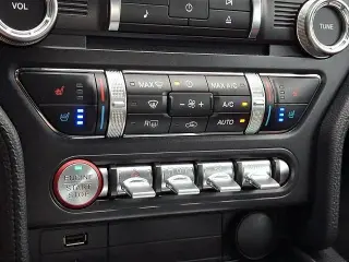 Ford Mustang 2019 GT Premium 2dr Fastback